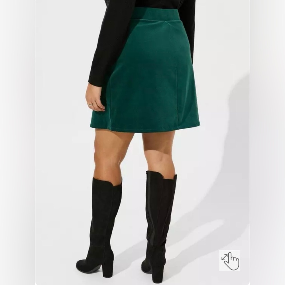 Torrid Mini Corduroy Button-Front Skirt Green size 2 - Picture 10 of 10